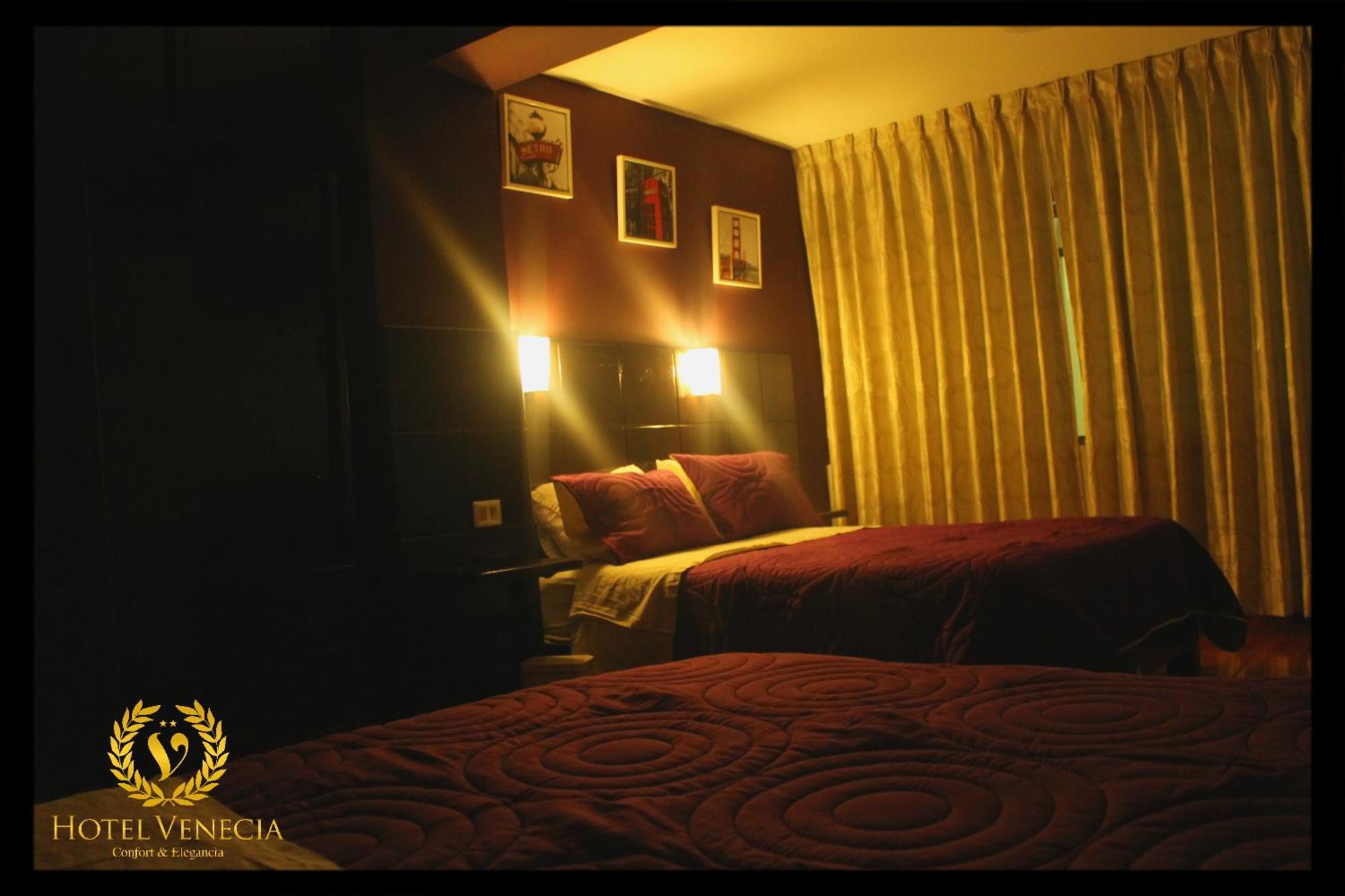 Hotel Venecia Huánuco Buitenkant foto