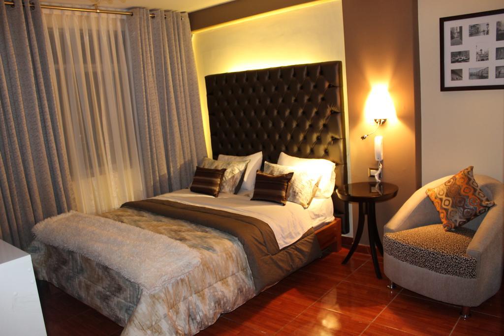 Hotel Venecia Huánuco Buitenkant foto